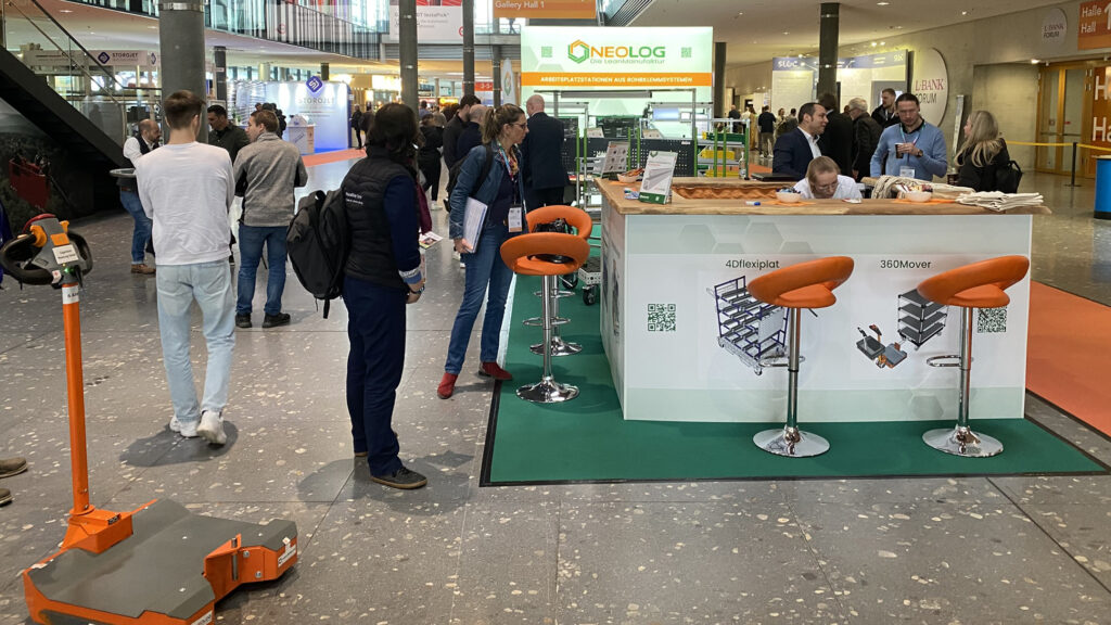 NeoLog Arbeitsplatzsysteme im automatisierten Umfeld auf der LogiMAT 2026