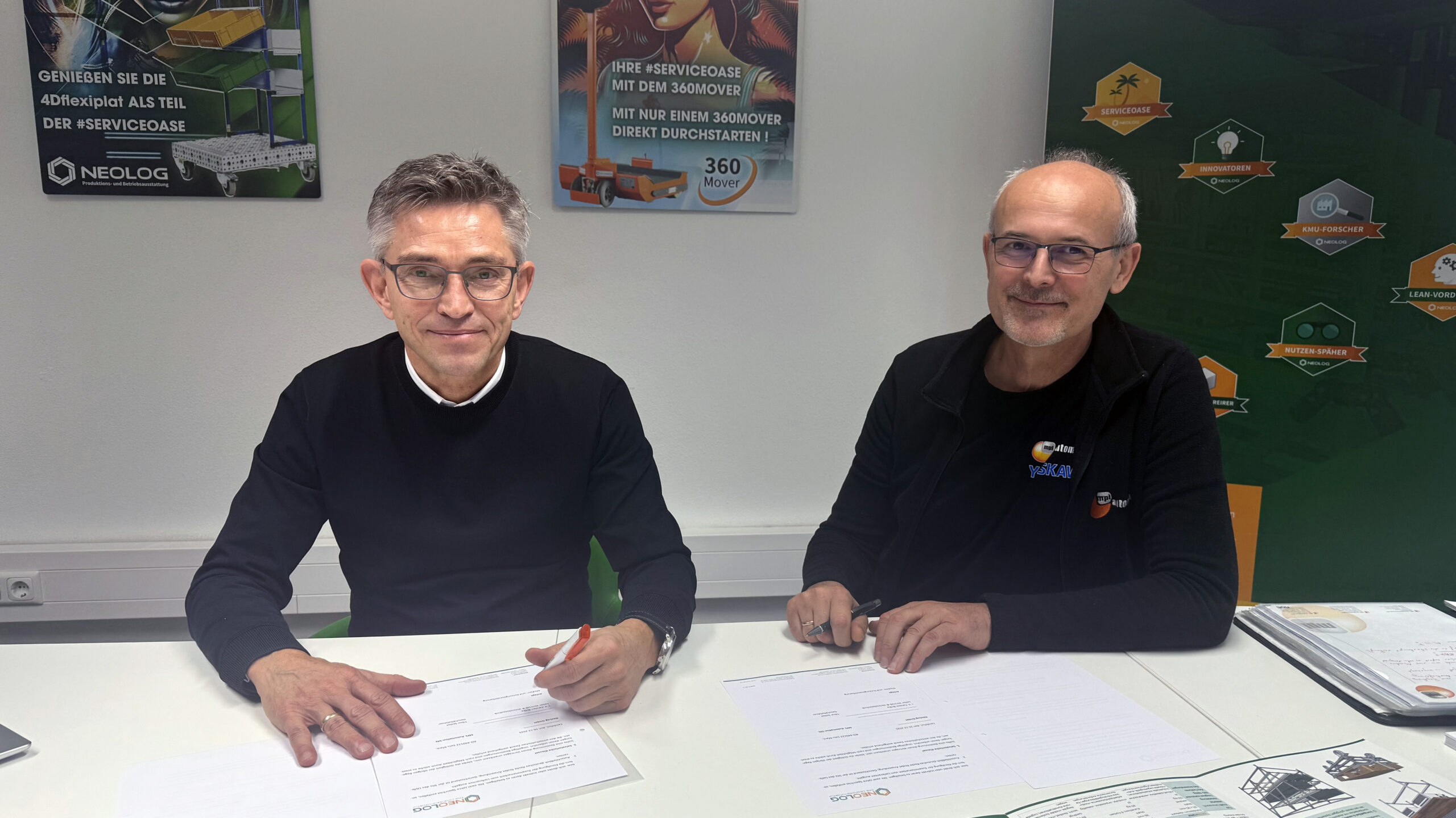 NeoLog und MPL Automation bei der Vertragsunterzeichnung für den exklusiven Vertrieb in Rumänien